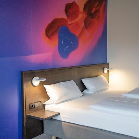Qubixx Stadtmittehotel Σβέμπις Χαλ Εξωτερικό φωτογραφία
