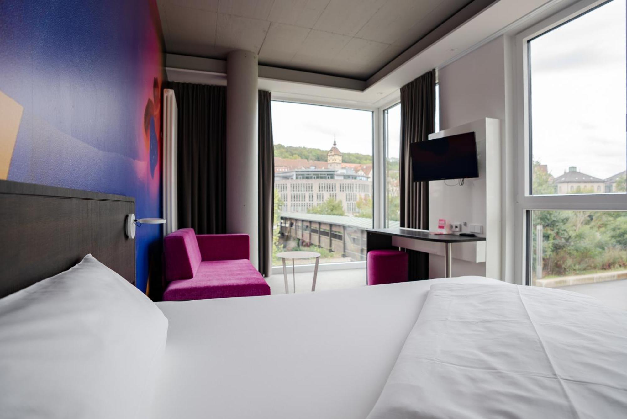 Qubixx Stadtmittehotel Σβέμπις Χαλ Εξωτερικό φωτογραφία